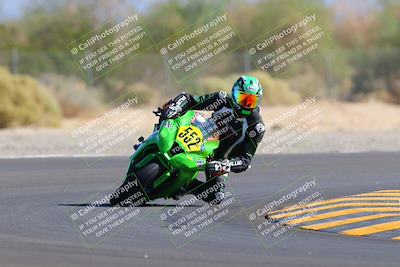 media/Sep-25-2022-CVMA (Sun) [[ee08ed6642]]/Race 6 Amateur Supersport Open/